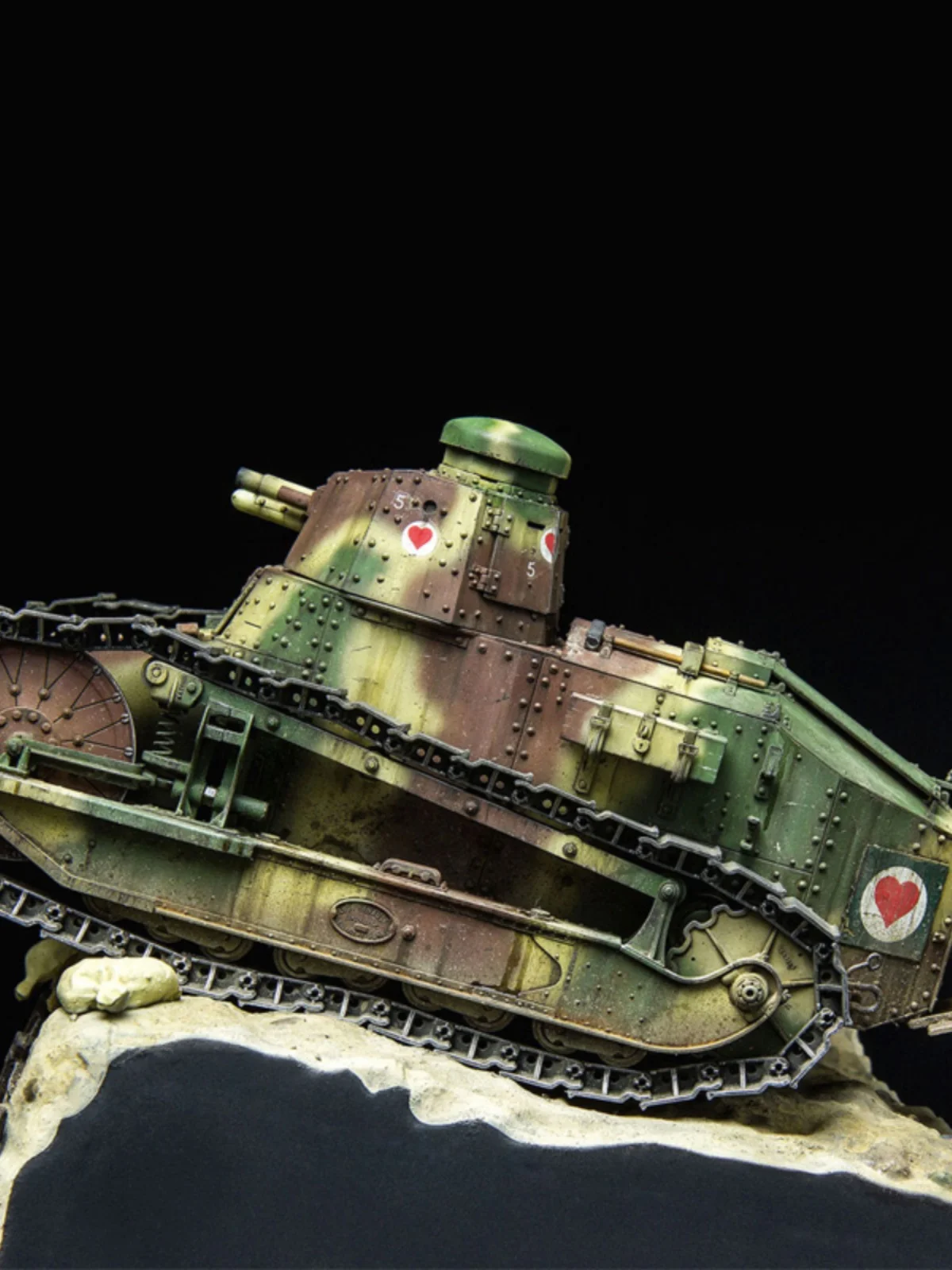 MENG Zusammengebauter Modellba – Model Kit History Bewertung und Preis