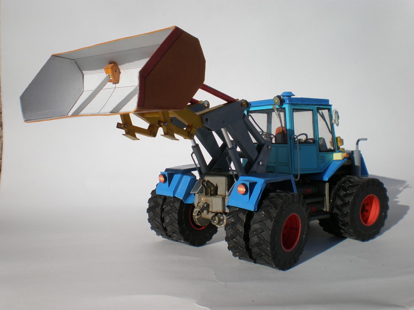 Maßstab 1:32 ST-180 Tschechisc – Model Kit History Bewertung und Preis